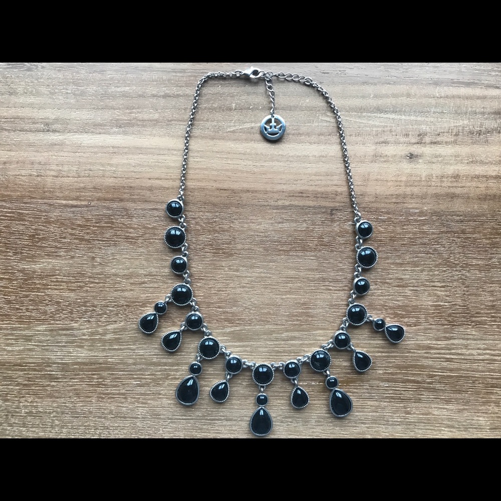 Never worn before Trifari necklace (women's)